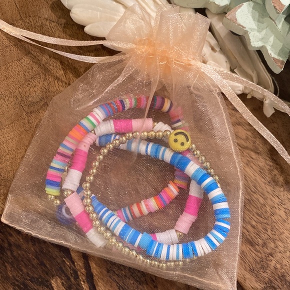 Beaded Hearts & Smiles Bracelet Stack - Picture 5 of 5